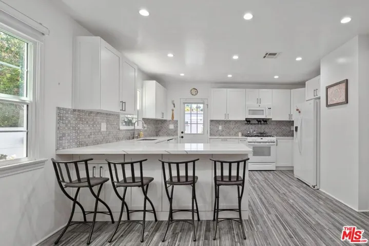 471 S Clark Drive, Beverly Hills, California 90211