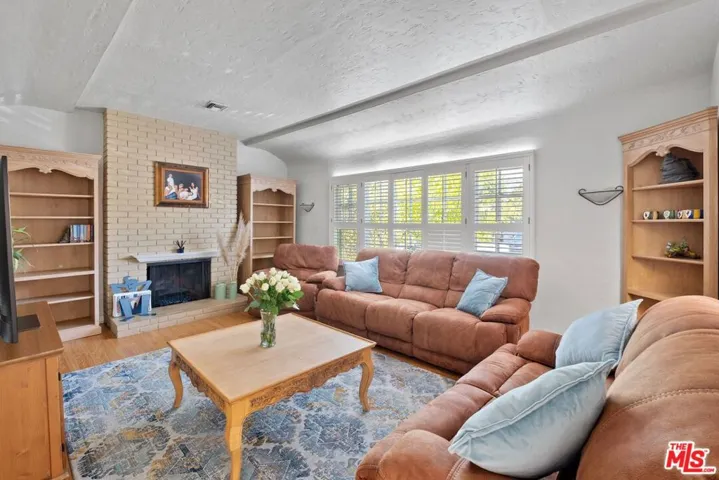 471 S Clark Drive, Beverly Hills, California 90211