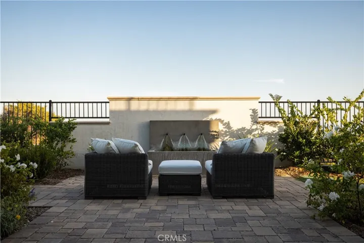 9 Nathaniel, Sierra Madre, California 91024