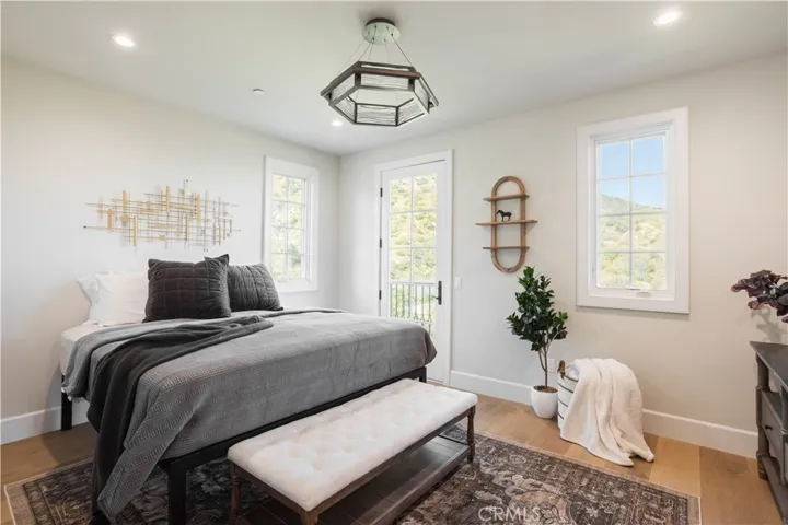 9 Nathaniel, Sierra Madre, California 91024