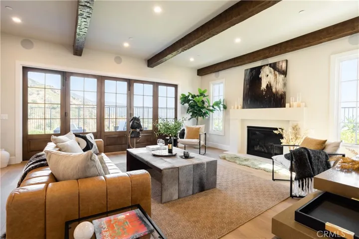 9 Nathaniel, Sierra Madre, California 91024