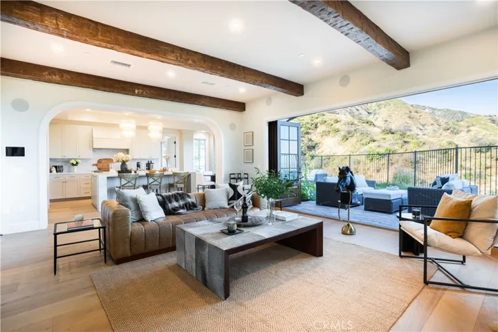 9 Nathaniel, Sierra Madre, California 91024