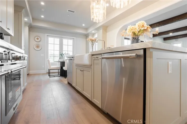 9 Nathaniel, Sierra Madre, California 91024