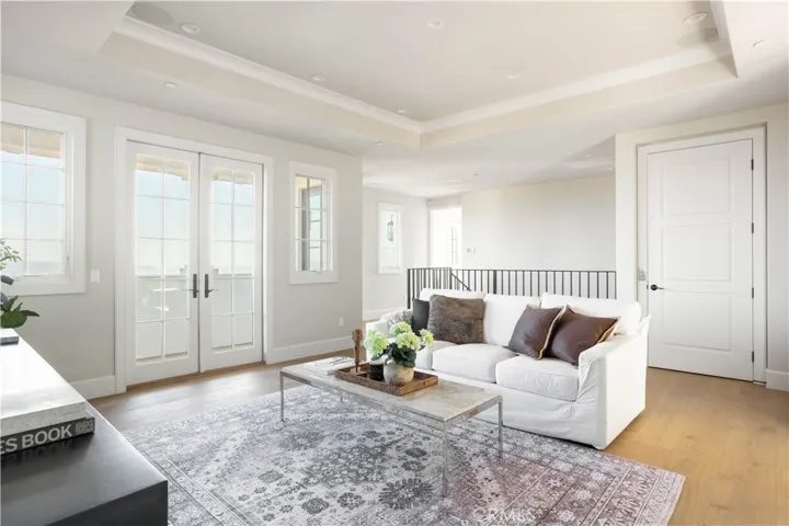 9 Nathaniel, Sierra Madre, California 91024