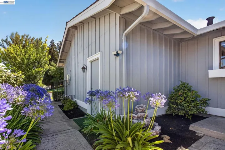 2005 Rancho Verde Circle West, Danville, California 94526