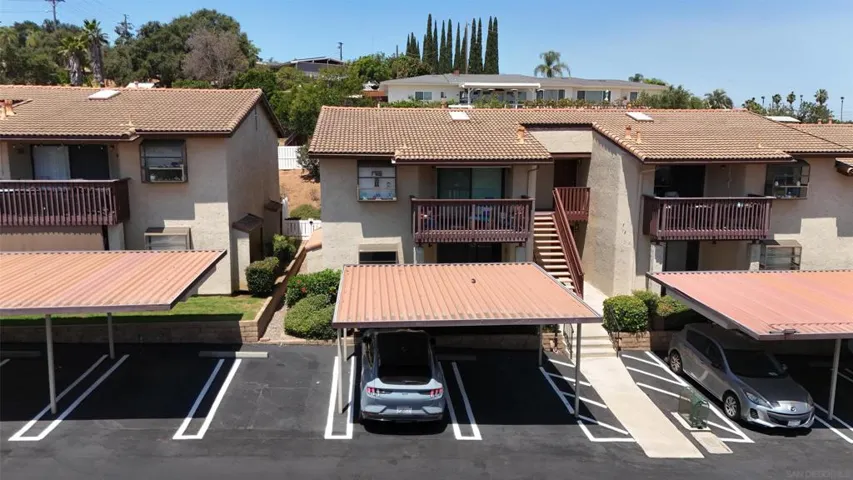 440 Citracado Prkw 9, Escondido, California 92025