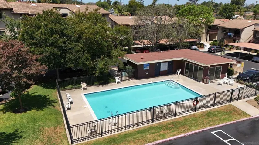 440 Citracado Prkw 9, Escondido, California 92025
