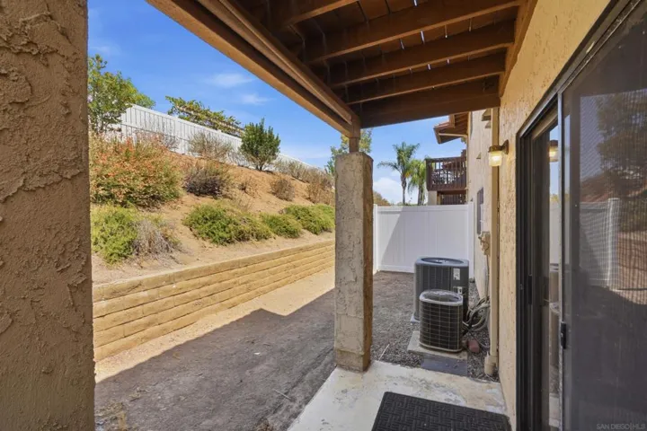 440 Citracado Prkw 9, Escondido, California 92025