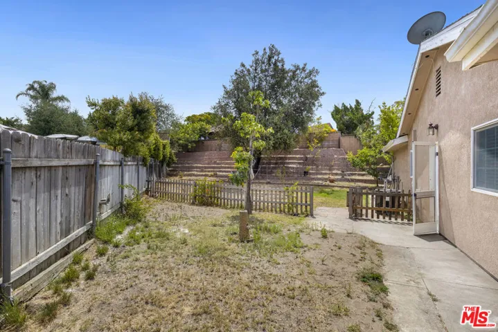 13930 Lakeside Street, Los Angeles, California 91342