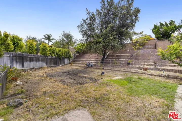 13930 Lakeside Street, Los Angeles, California 91342