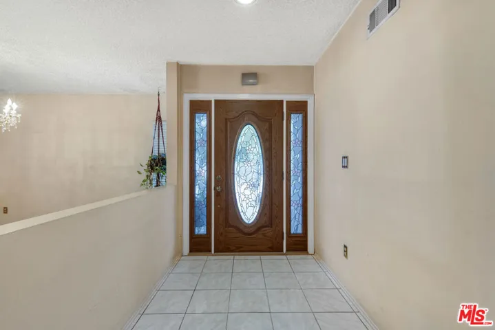 13930 Lakeside Street, Los Angeles, California 91342