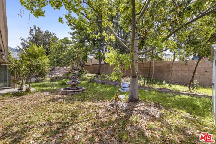 13930 Lakeside Street, Los Angeles, California 91342
