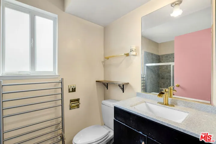 13930 Lakeside Street, Los Angeles, California 91342