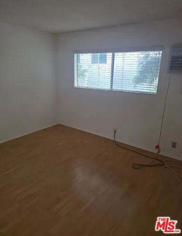 1237 Amherst Avenue 8, Los Angeles, California 90025