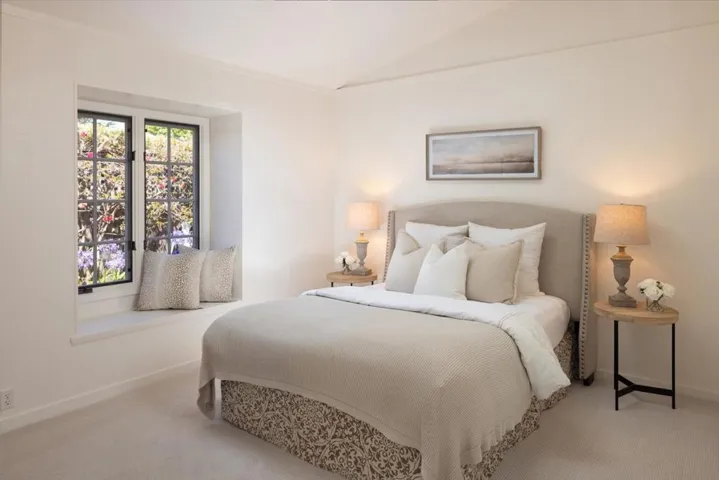 26346 River Park Place, Carmel, California 93923