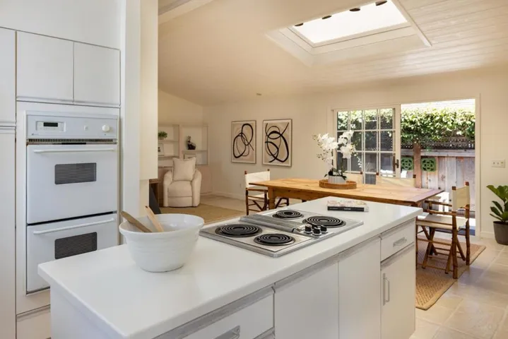 26346 River Park Place, Carmel, California 93923