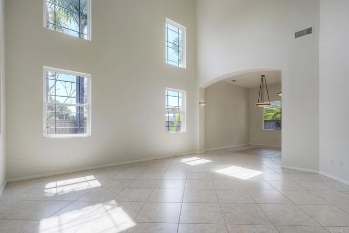 2914 Rancho Rio Chico, Carlsbad, California 92009