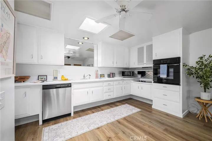 1521 Interlachen 258i, Seal Beach, California 90740
