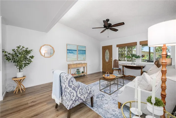 1521 Interlachen 258i, Seal Beach, California 90740