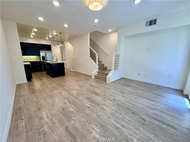 489 Rose Court E, Azusa, California 91702