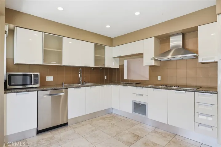 5218 Lindley Avenue 3, Los Angeles, California 91316