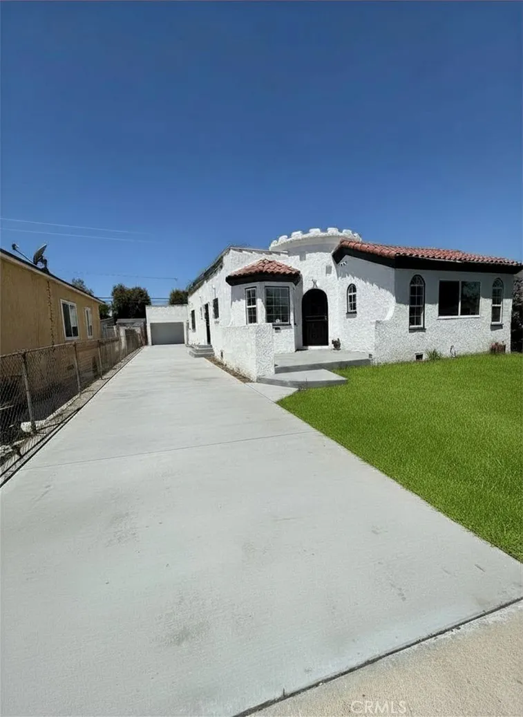 1415 N Spring, Compton, California 90221 — photo 5
