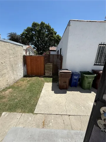 1415 N Spring, Compton, California 90221