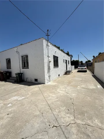 1415 N Spring, Compton, California 90221