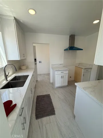 1415 N Spring, Compton, California 90221