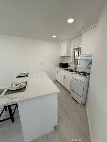 1415 N Spring, Compton, California 90221