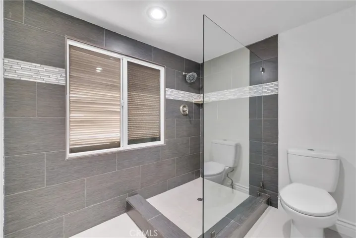 Primary bath shower
