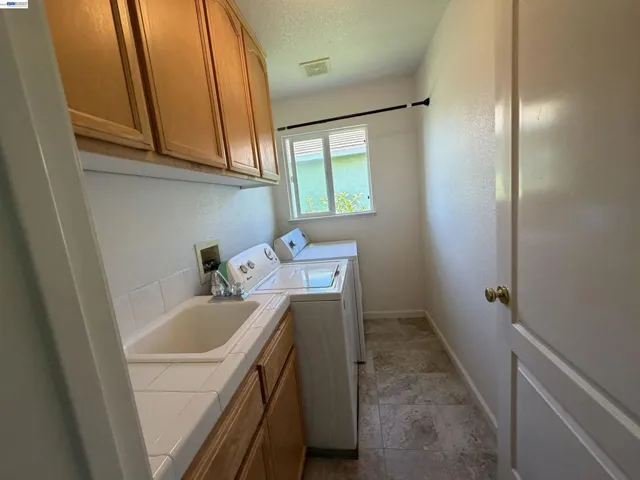 5168 Academy Rd, Concord, California 94521