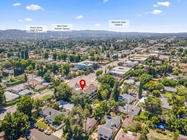13819 Burbank Boulevard 7, Van Nuys, California 91401