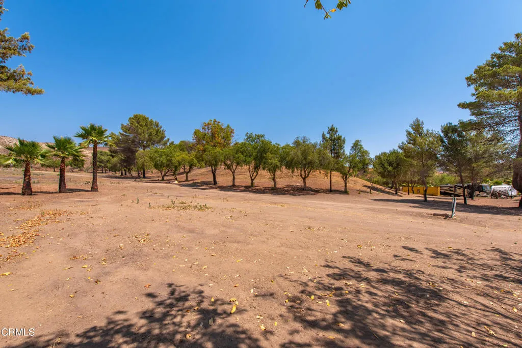8450 Waters Rd Moorpark-16