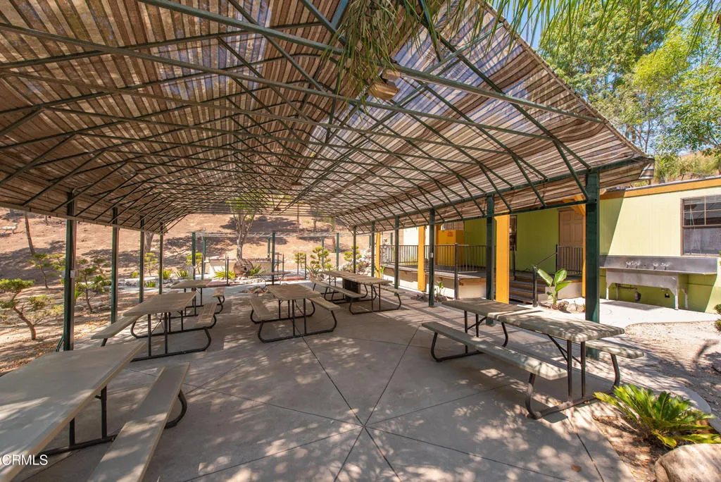 8450 Waters Rd Moorpark-31