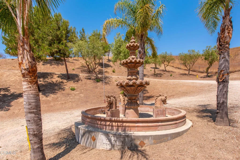8450 Waters Rd Moorpark-42