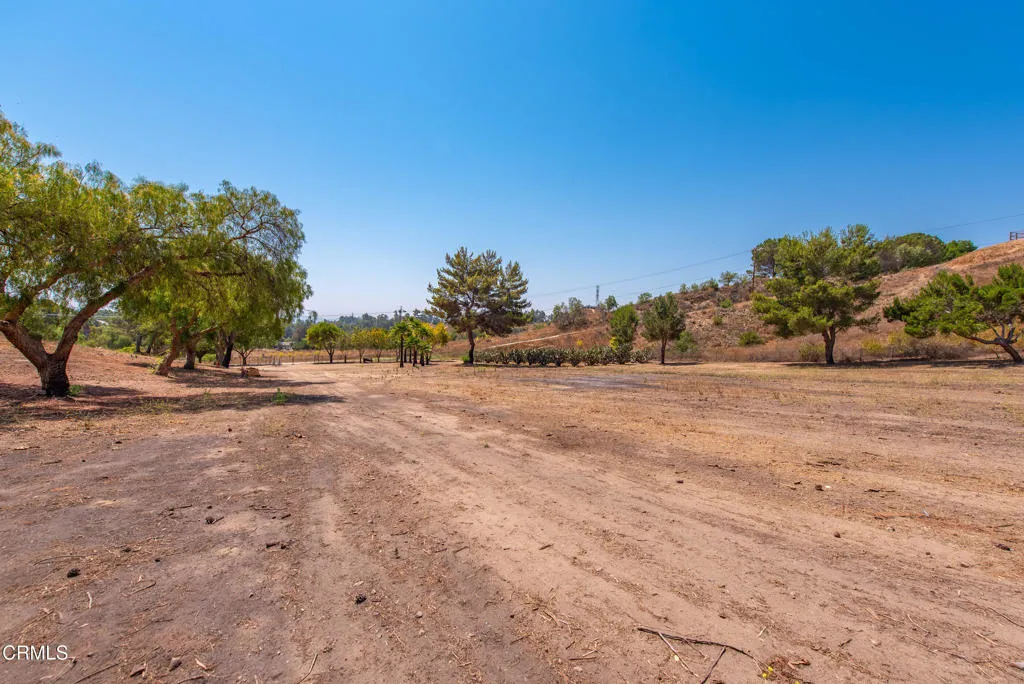 8450 Waters Rd Moorpark-17