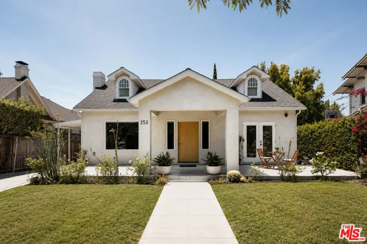 253 S St Andrews Place, Los Angeles, California 90004