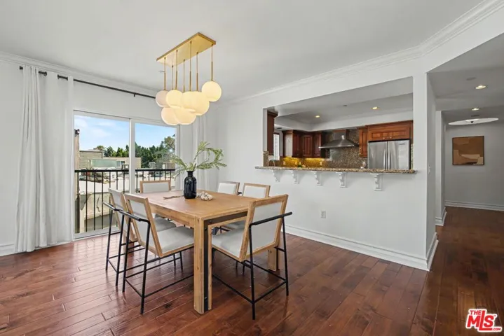 1878 Greenfield Avenue Ph5, Los Angeles, California 90025