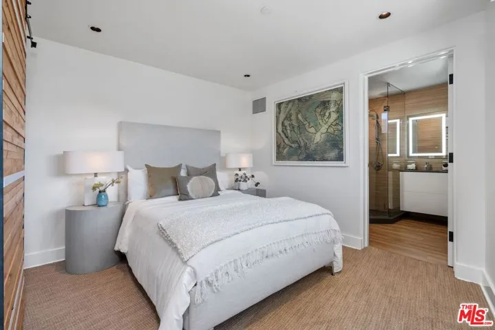 1535 Umeo Road, Los Angeles, California 90272