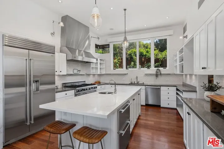 1535 Umeo Road, Los Angeles, California 90272 — photo 5