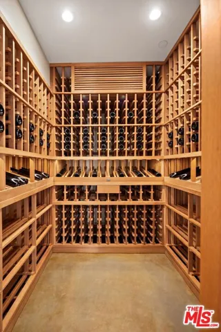 1535 Umeo Road, Los Angeles, California 90272