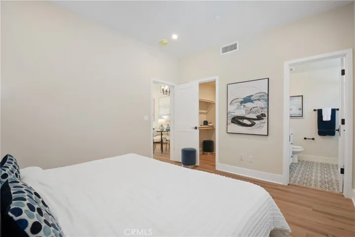 18090 Prairie Avenue 101, Torrance, California 90504