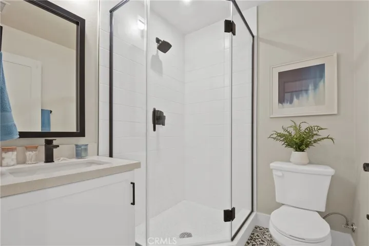 18090 Prairie Avenue 101, Torrance, California 90504