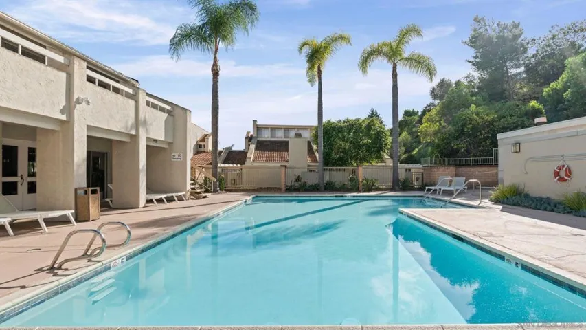 6228 Caminito Araya, San Diego, California 92122