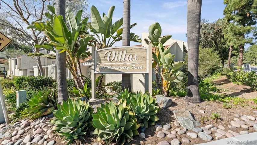 6228 Caminito Araya, San Diego, California 92122