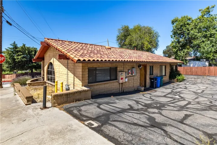 607 Creston, Paso Robles, California 93446