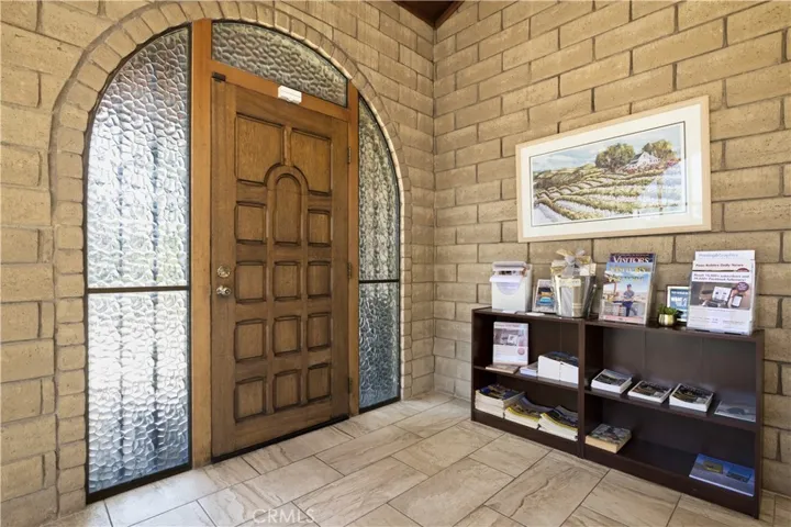 607 Creston, Paso Robles, California 93446
