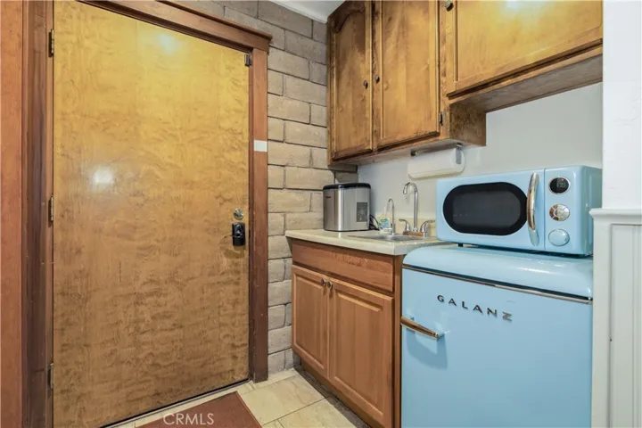 607 Creston, Paso Robles, California 93446