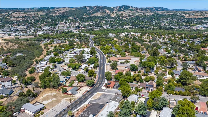 607 Creston, Paso Robles, California 93446